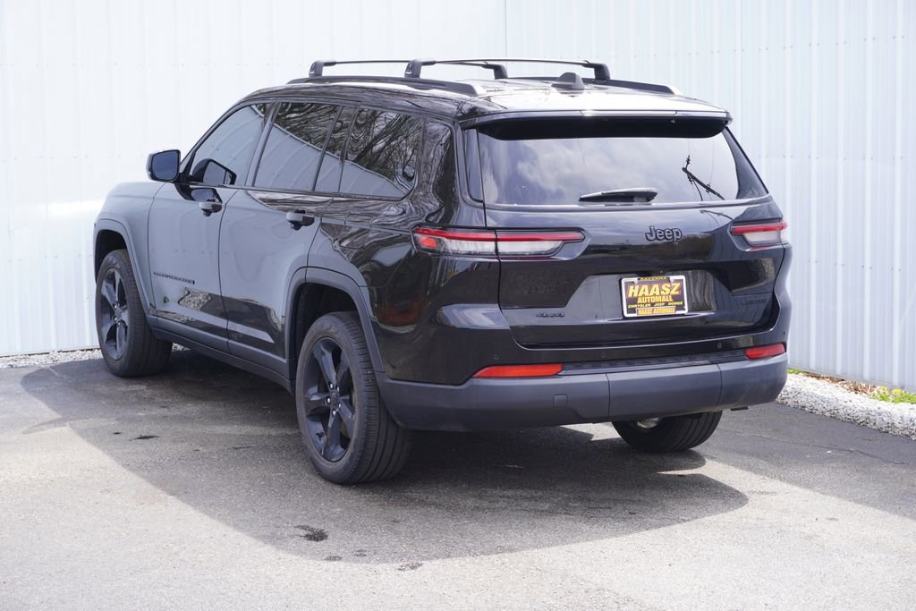 Used 2023 Jeep Grand Cherokee L Limited w/ Black Appearance Package AWD/4WD image 4