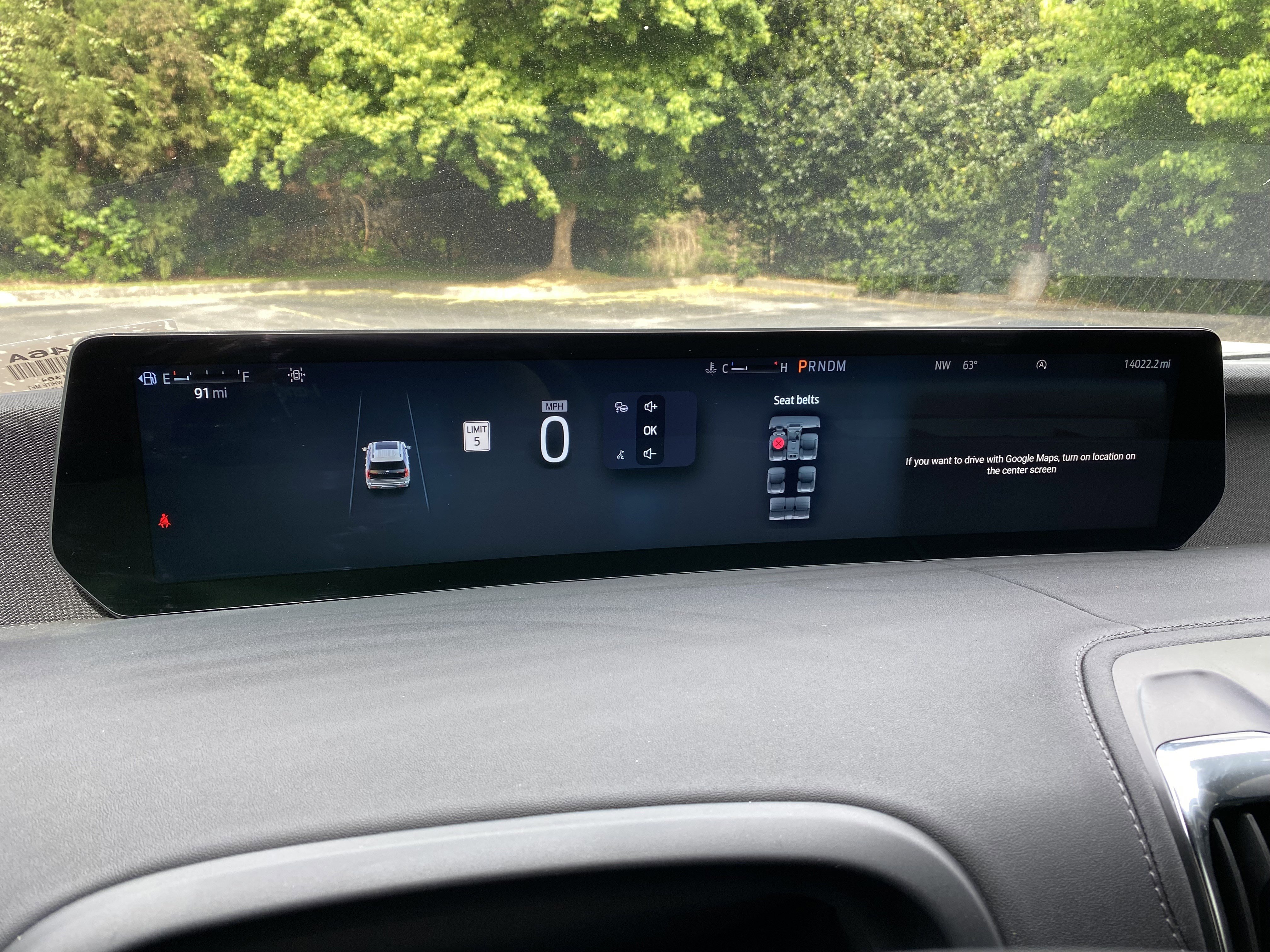 Used 2025 Ford Expedition Max Platinum w/ Stealth Performance Package AWD/4WD image 22