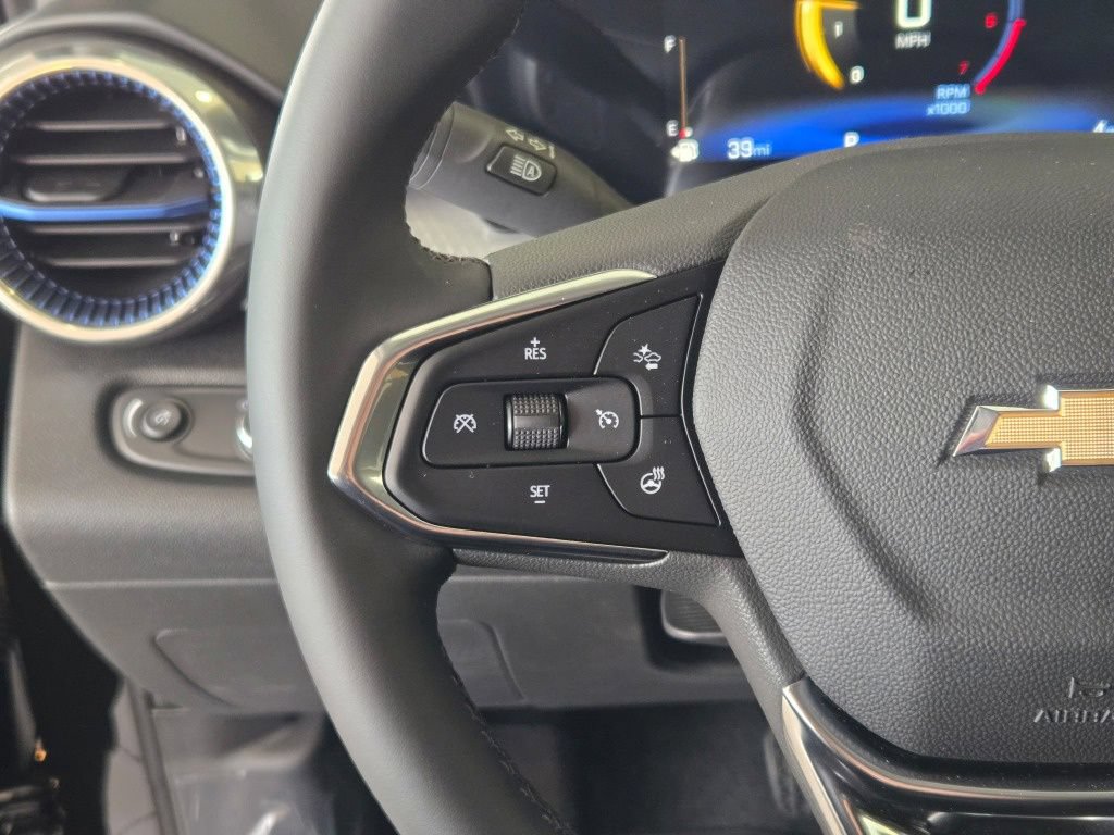 New 2026 Chevrolet Trax LT w/ Driver Confidence Package FWD image 28