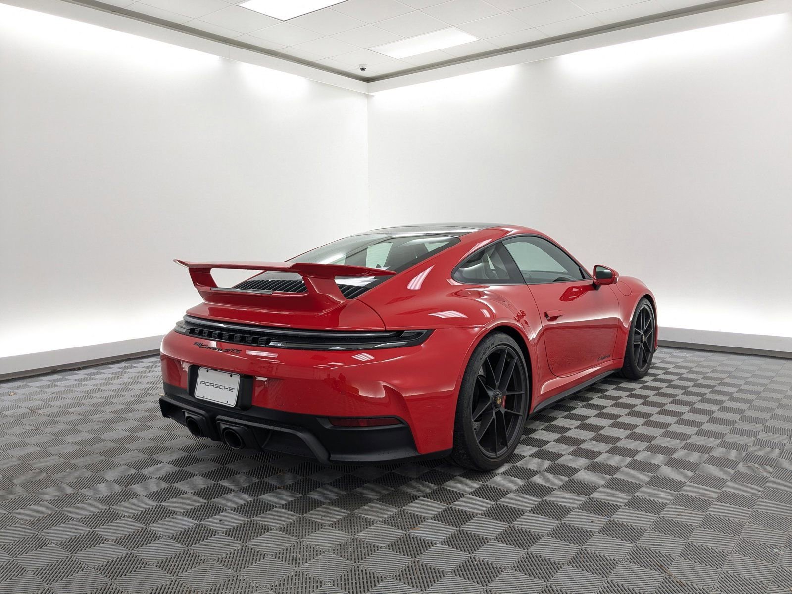 Certified 2026 Porsche 911 Carrera GTS image 9