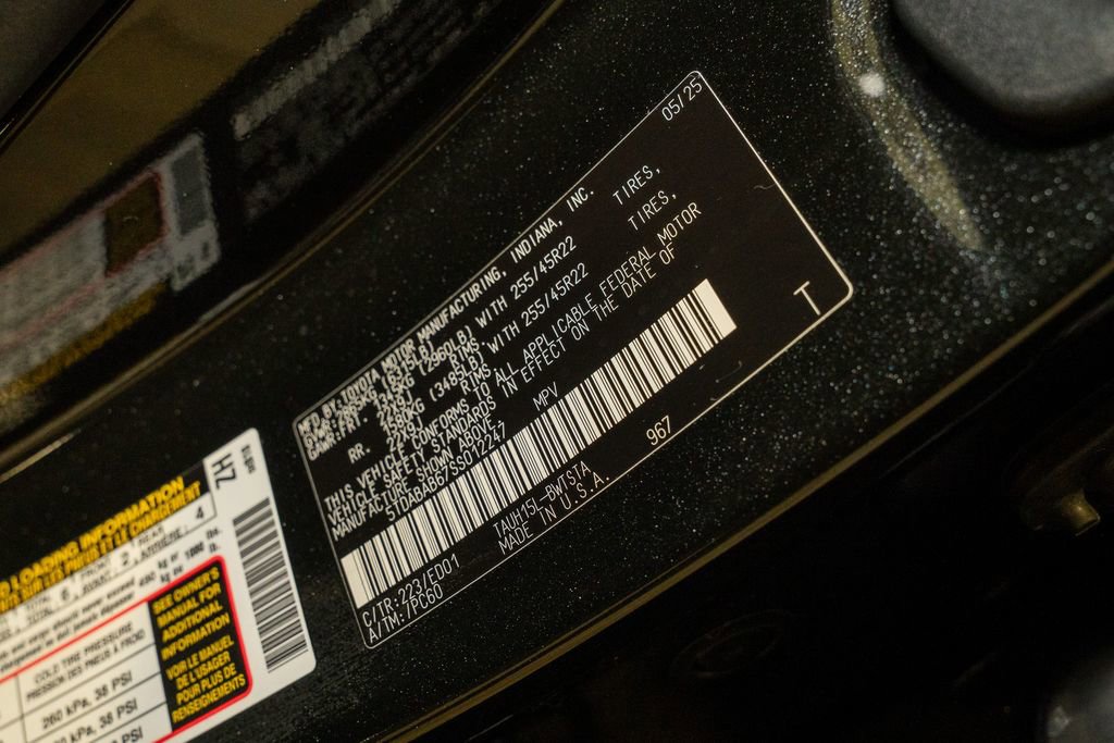 Used 2025 Lexus TX 500h AWD image 25