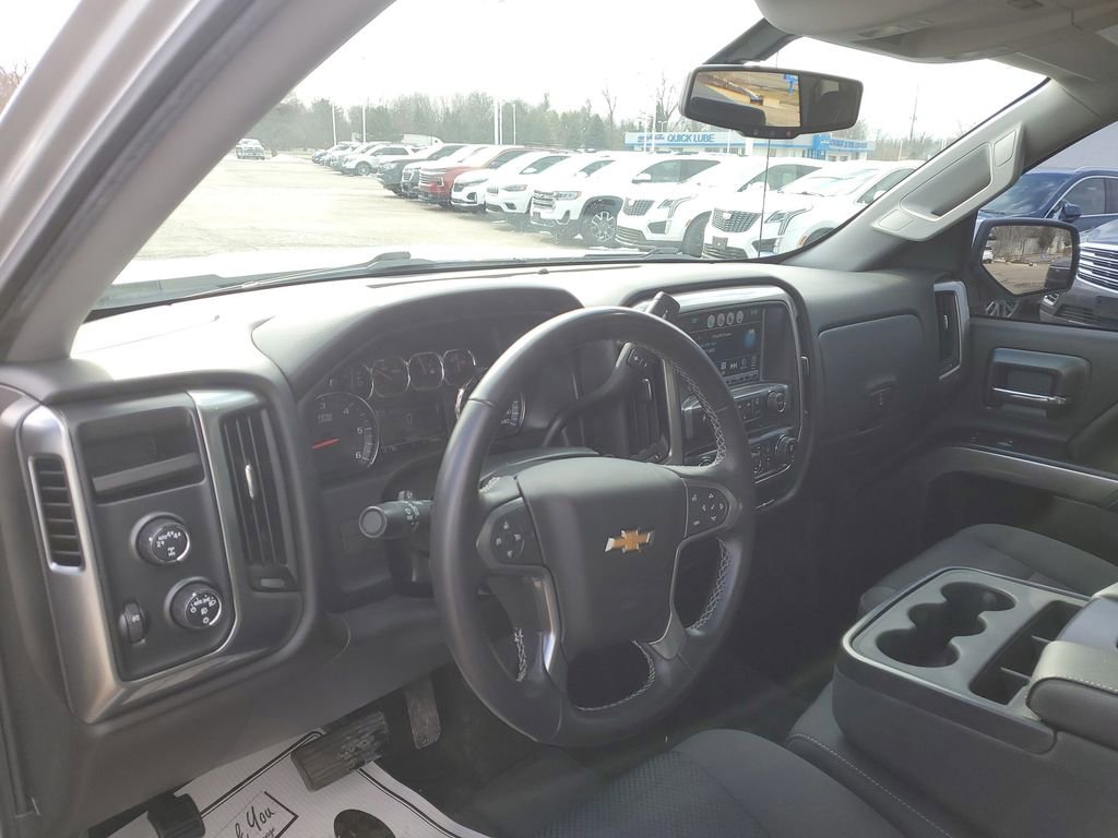 Used 2018 Chevrolet Silverado 1500 LT w/ Texas Edition image 9