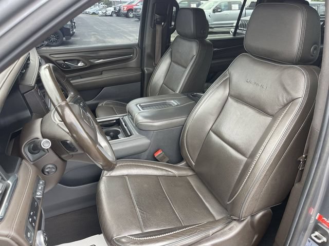 Used 2021 GMC Yukon XL Denali AWD/4WD image 11