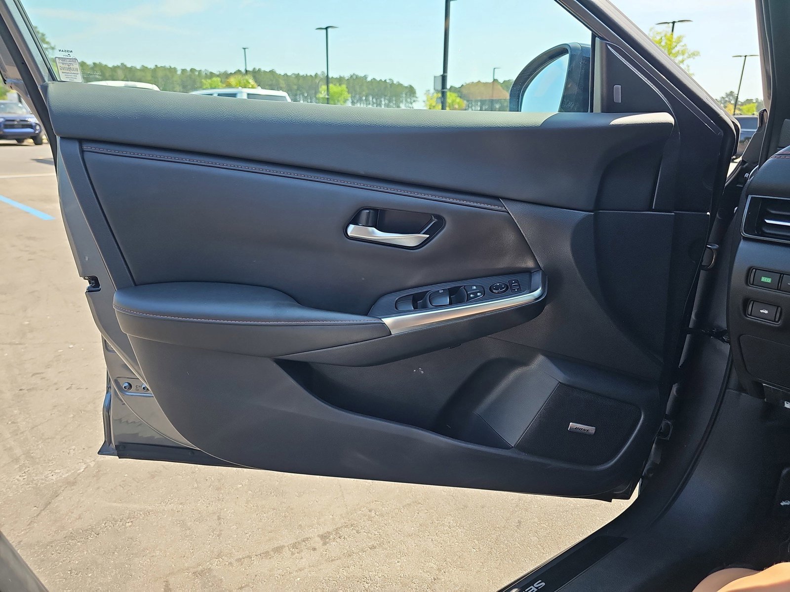 Used 2022 Nissan Sentra SR w/ SR Premium Package FWD image 28
