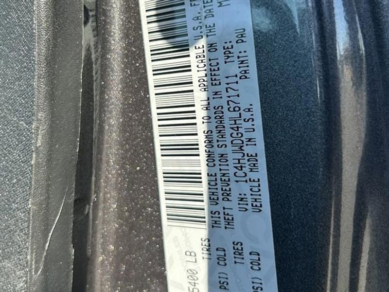 Used 2017 Jeep Wrangler Unlimited Sport w/ Quick Order Package 24S image 27