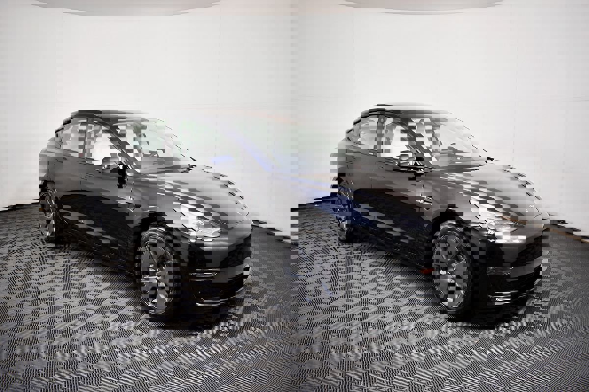 Used 2023 Tesla Model 3 Long Range image 5