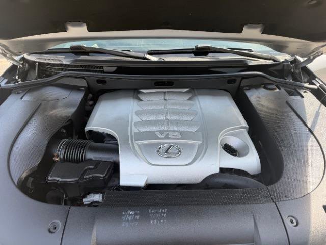 Used 2013 Lexus LX 570 4WD image 11