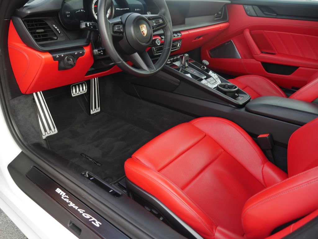 Used 2023 Porsche 911 Targa 4 GTS image 4