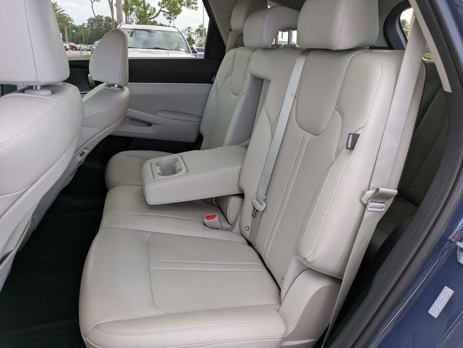 Used 2026 Kia Sorento S w/ S Panoramic Sunroof Package FWD image 11