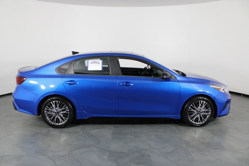 Used 2022 Kia Forte GT-Line w/ GT-Line Premium Package image 13