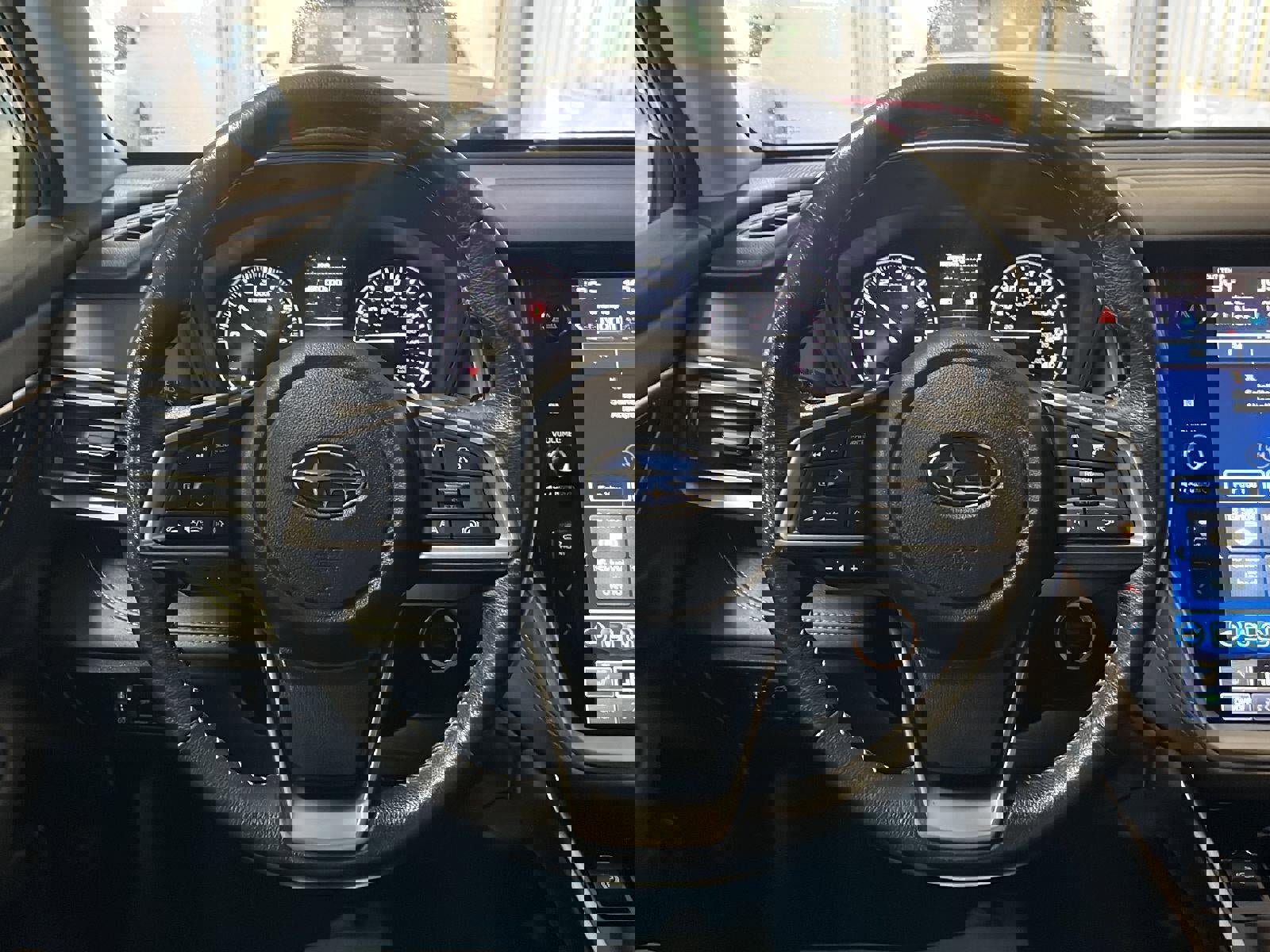 Used 2023 Subaru Outback Onyx Edition image 12