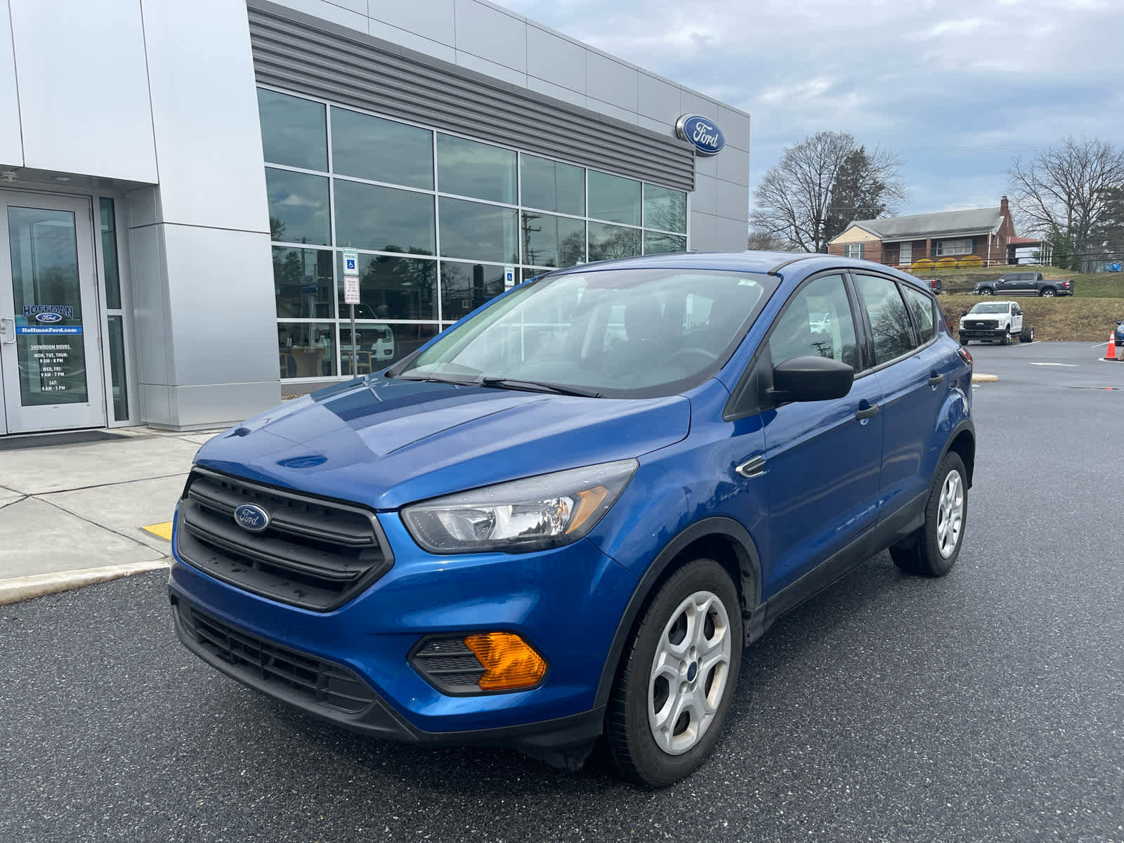 Used 2019 Ford Escape S image 2