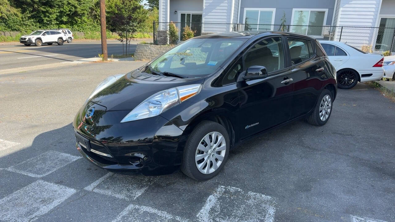 Used 2015 Nissan Leaf S w/ Charge Package FWD image 16