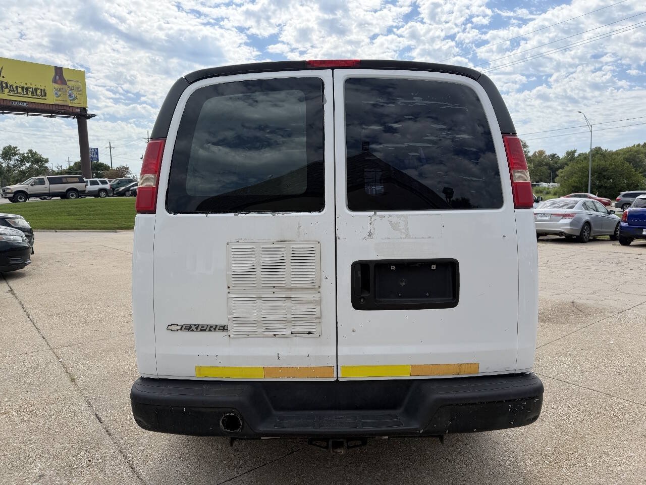 Used 2007 Chevrolet Express 2500 RWD image 5