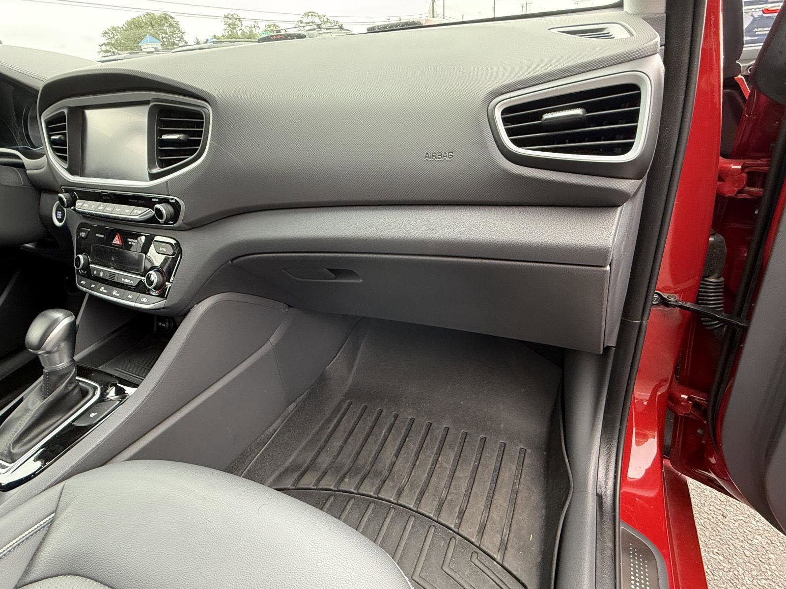 Used 2019 Hyundai Ioniq Limited w/ Ultimate Package 02 FWD image 15