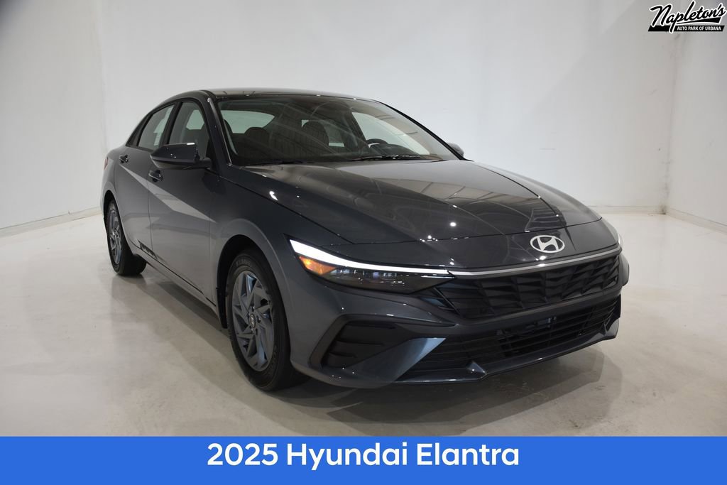 New 2025 Hyundai Elantra Blue
