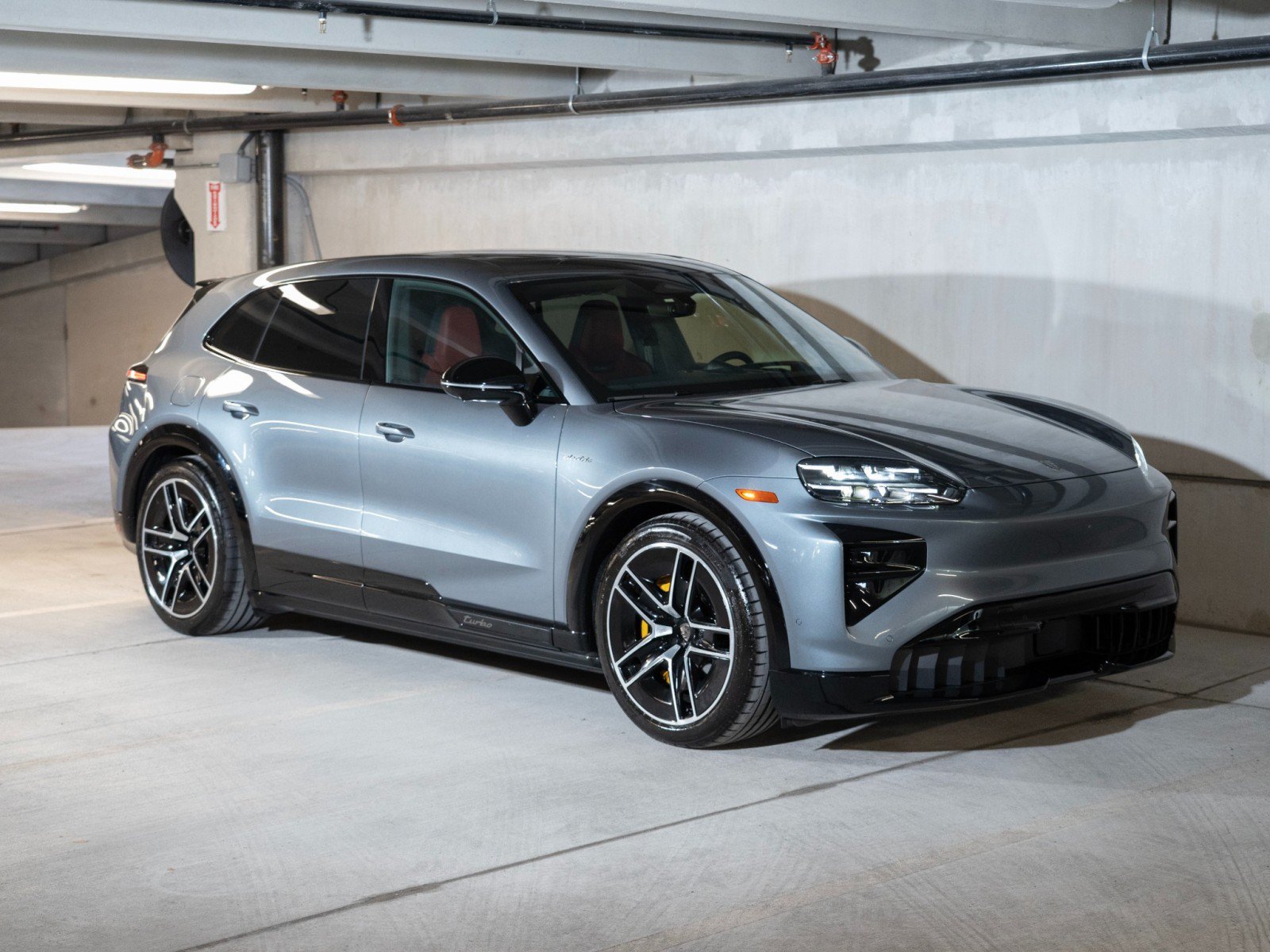 Used 2026 Porsche Cayenne Turbo Electric AWD/4WD image 7