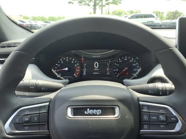 Used 2023 Jeep Compass Limited w/ Elite Group AWD/4WD image 18