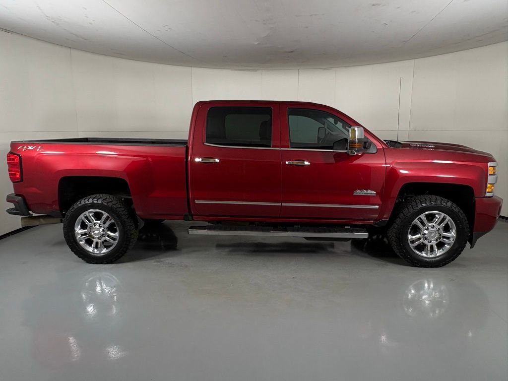 Used 2018 Chevrolet Silverado 2500 High Country w/ Duramax Plus Package image 9