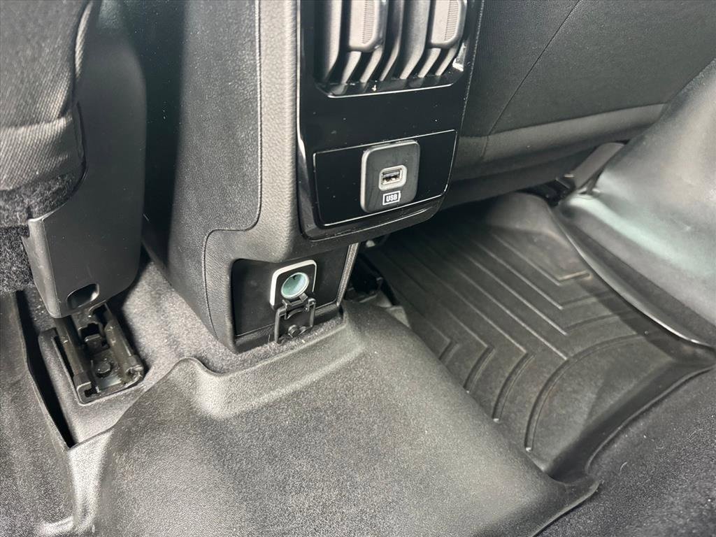 Used 2025 Jeep Compass Sport image 9