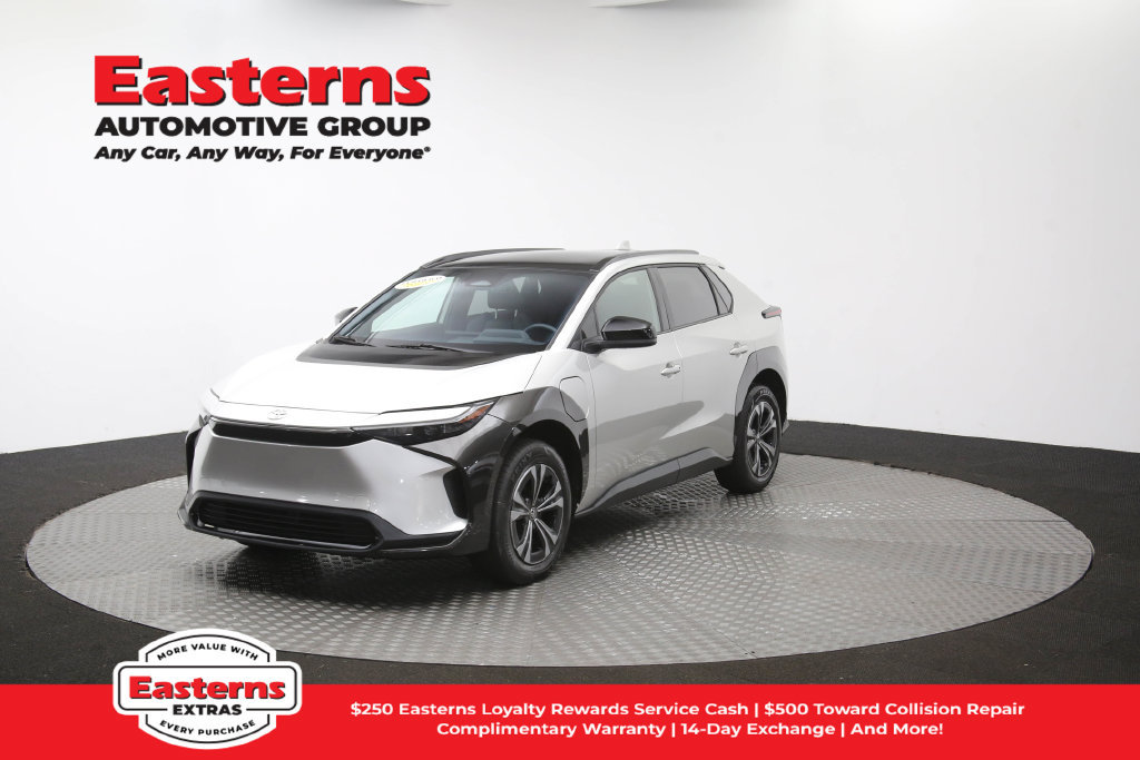 Used 2024 Toyota bZ4X FWD image 58