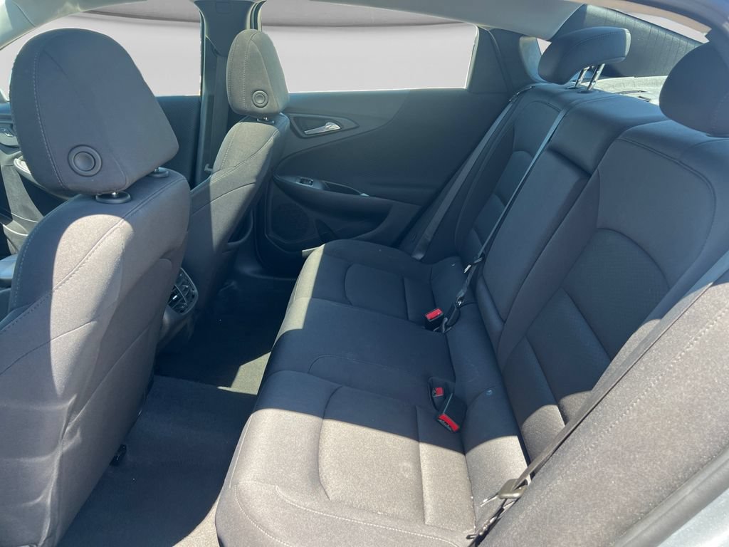 Used 2024 Chevrolet Malibu LT FWD image 32