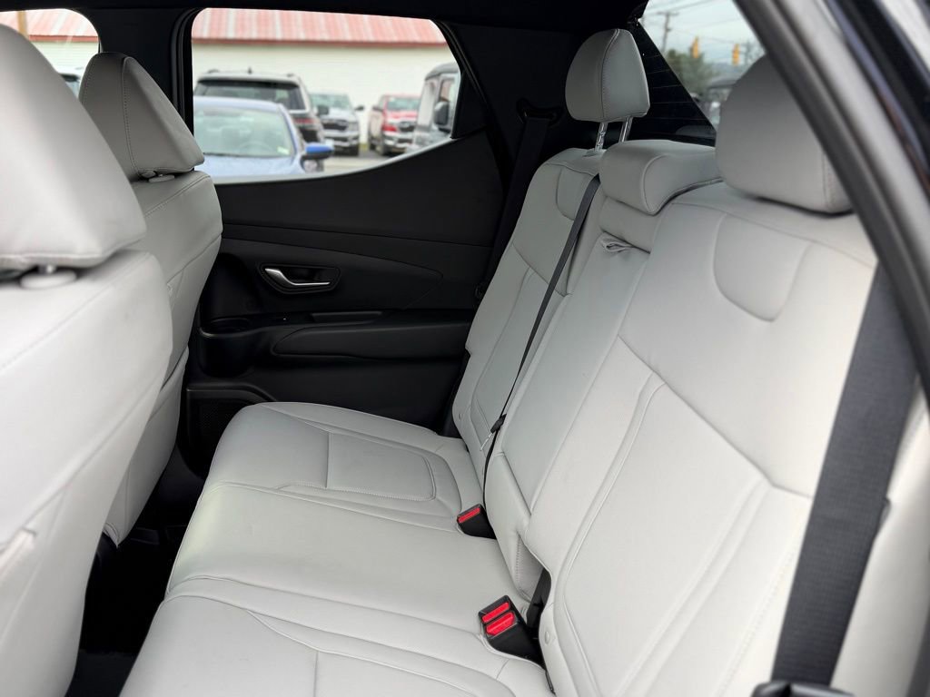 Used 2025 Hyundai Santa Cruz SEL image 5