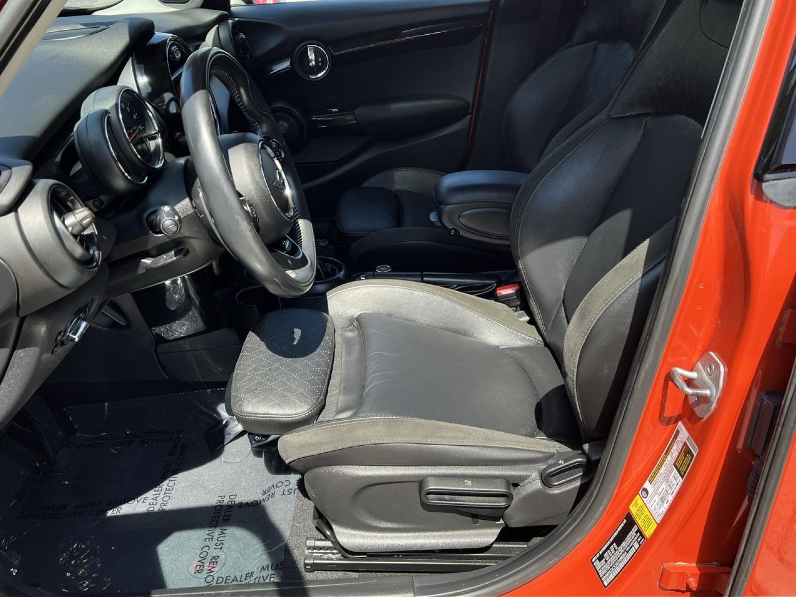 Used 2019 MINI Cooper S w/ Premium Package FWD image 18