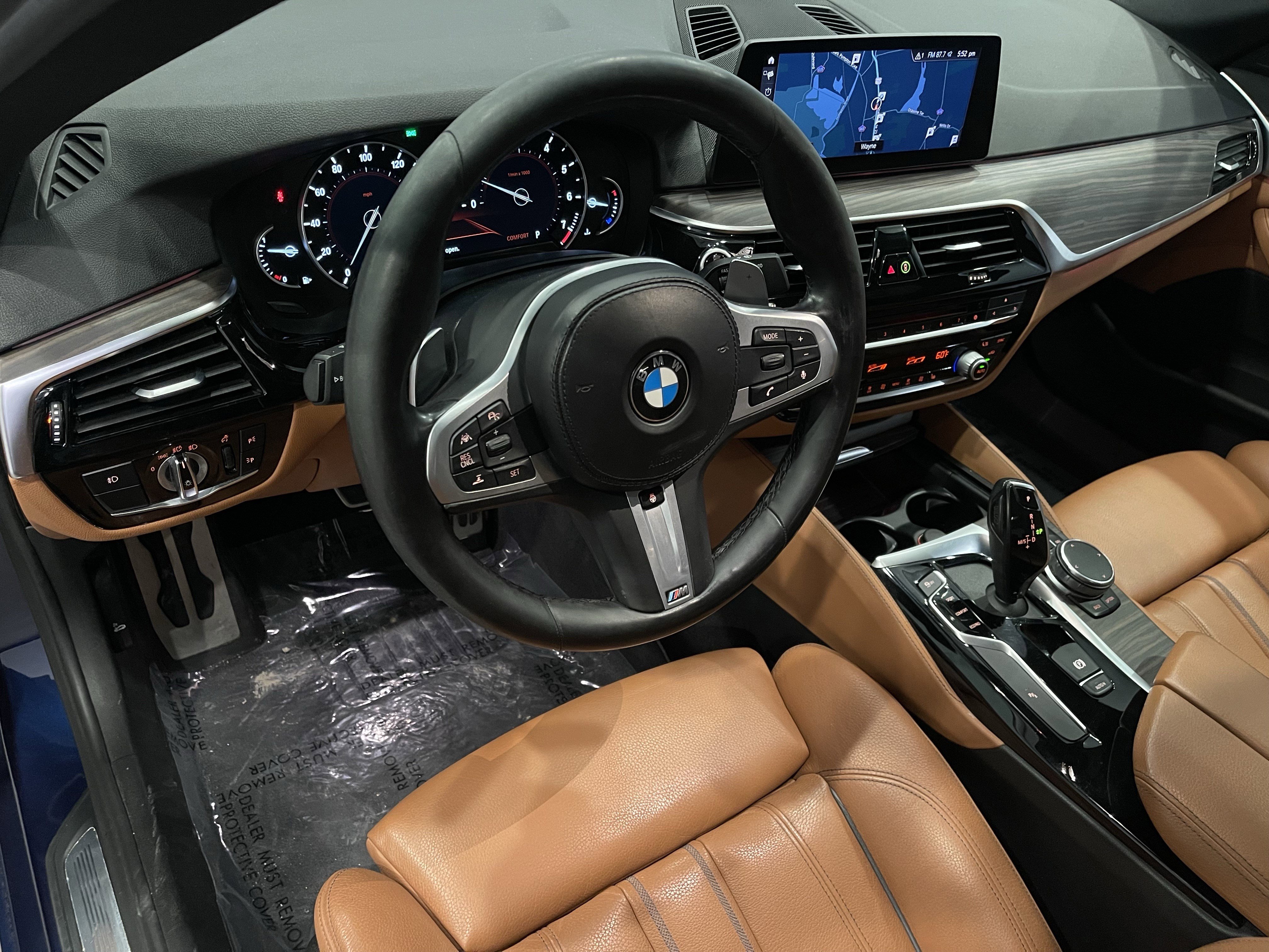 Used 2019 BMW 530i xDrive w/ M Sport Package AWD/4WD image 13