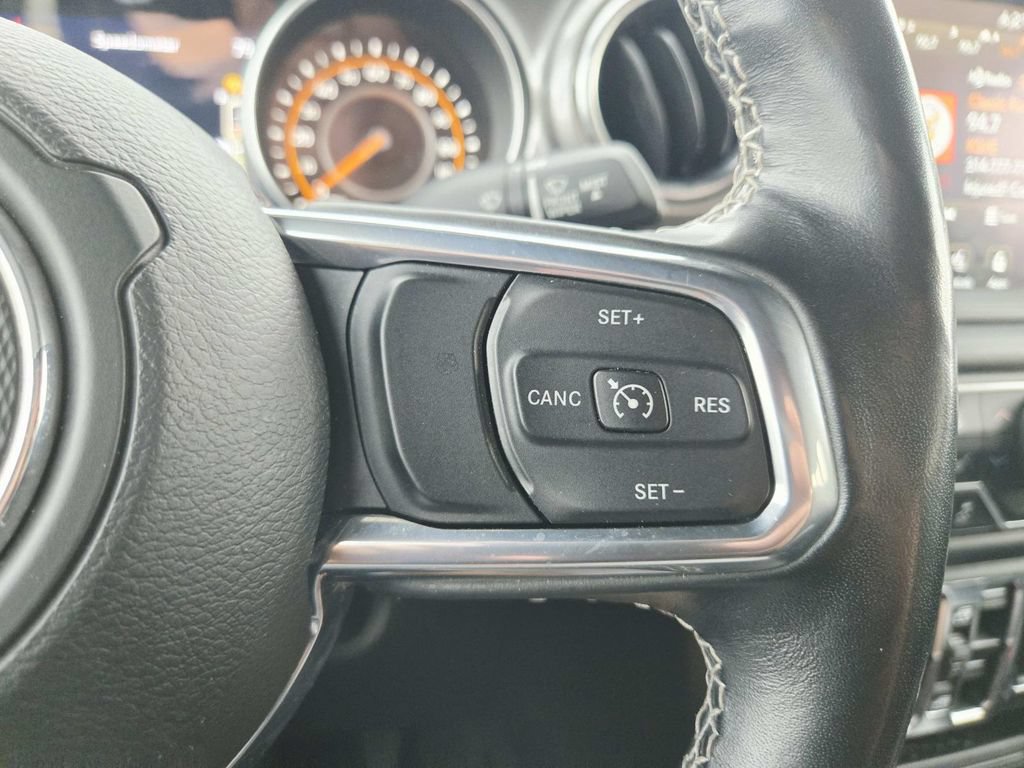 Certified 2021 Jeep Wrangler Unlimited Sahara AWD/4WD image 25