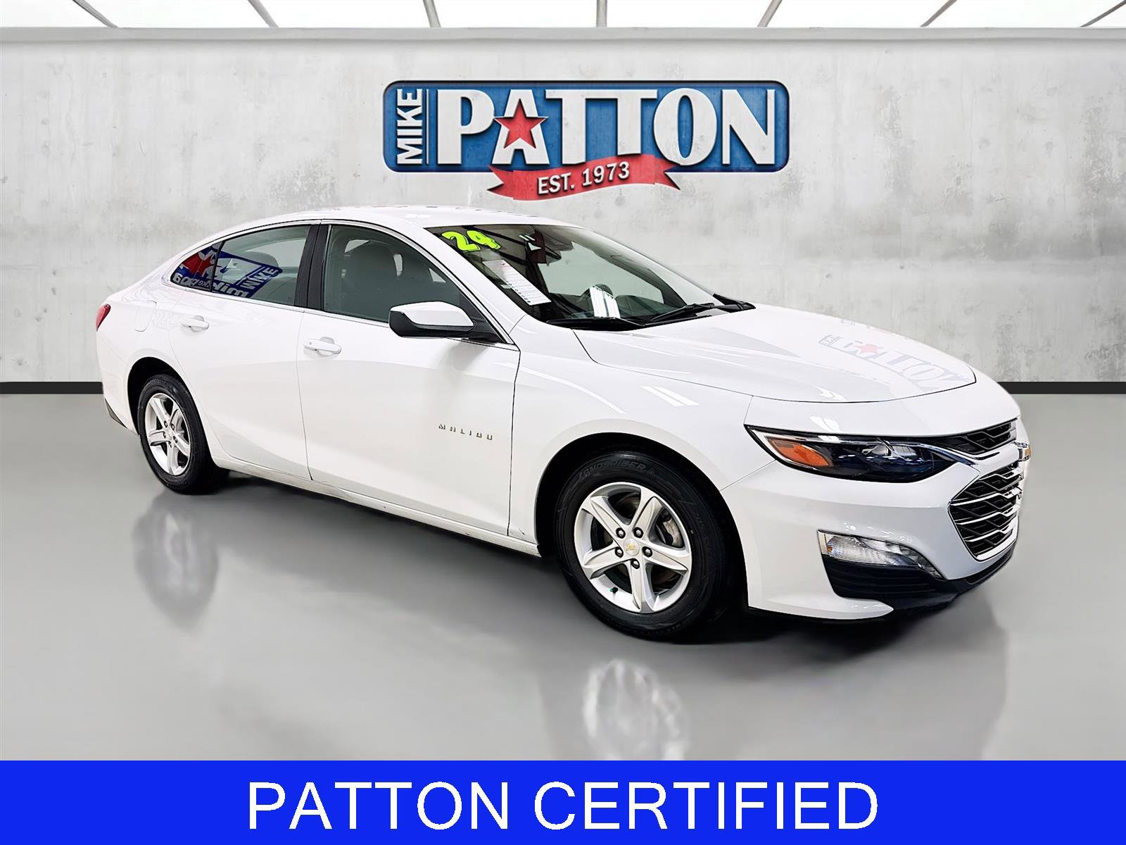 Used 2024 Chevrolet Malibu LT FWD image 1