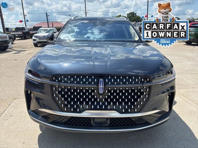 Used 2024 Lincoln Nautilus Reserve w/ Equipment Group 202A image 2
