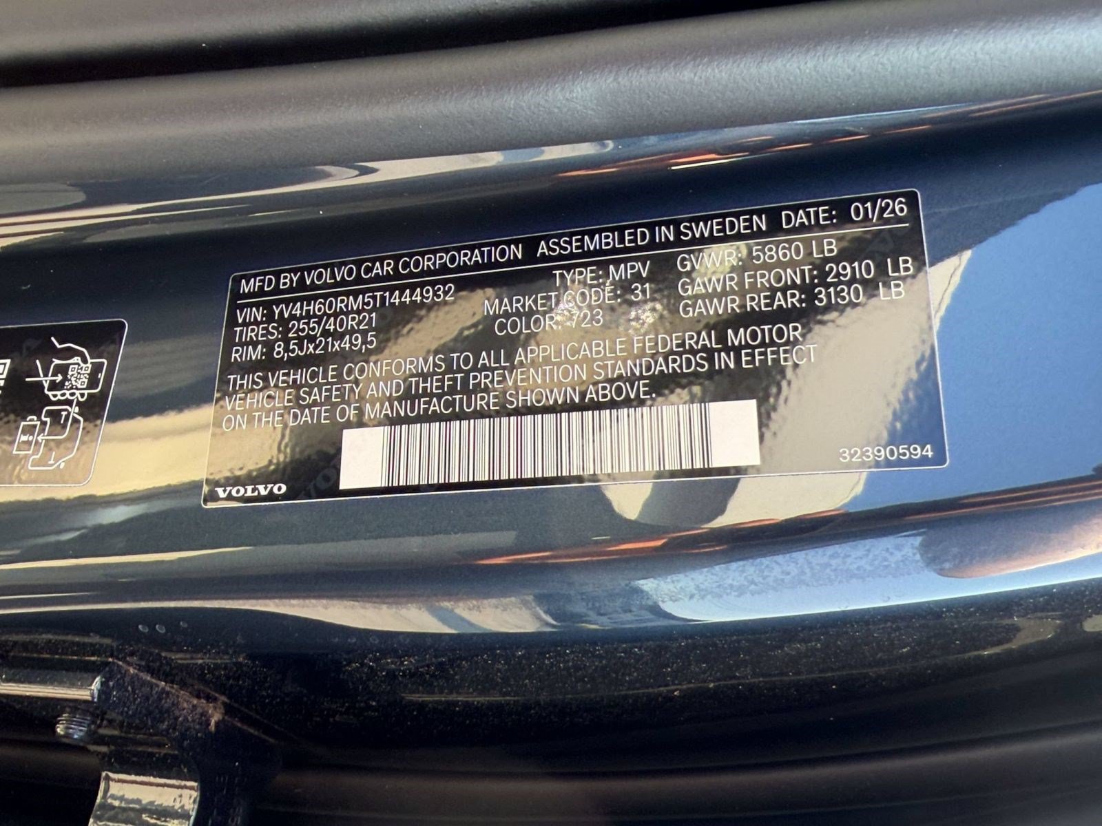 New 2026 Volvo XC60 T8 Ultra w/ Climate Package AWD/4WD image 26