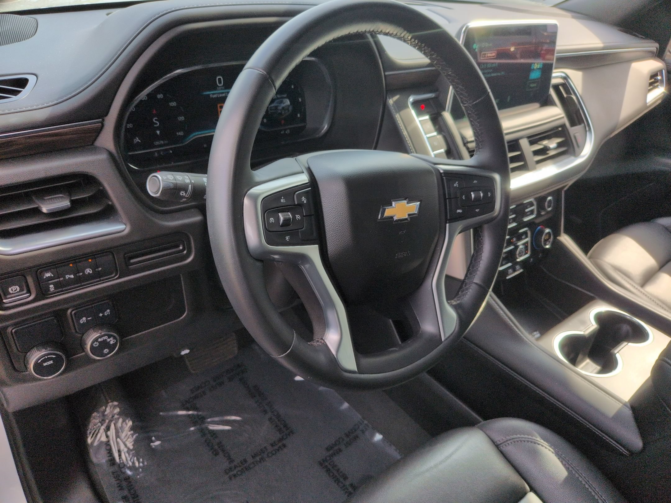 Used 2024 Chevrolet Tahoe LT RWD image 17