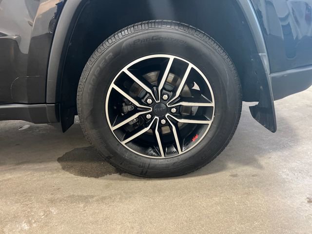 Used 2020 Jeep Grand Cherokee Trailhawk image 19