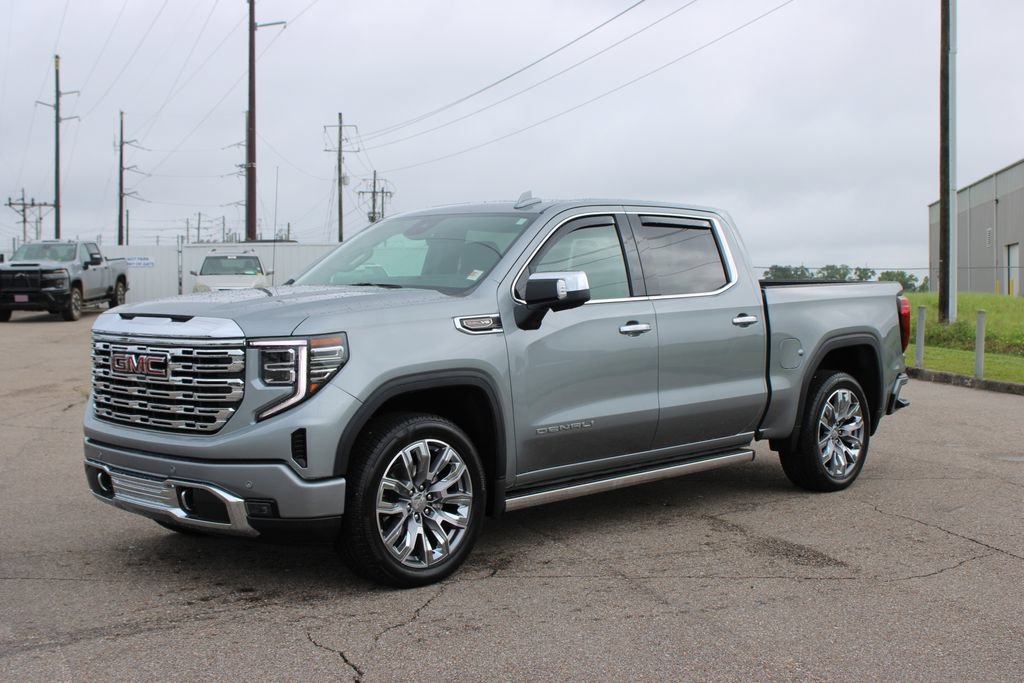 Used 2025 GMC Sierra 1500 Denali w/ Denali Reserve Package AWD/4WD image 2