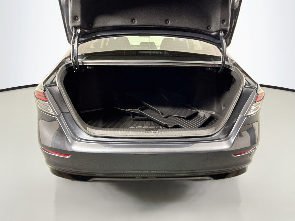 Used 2025 Honda Accord Touring image 25