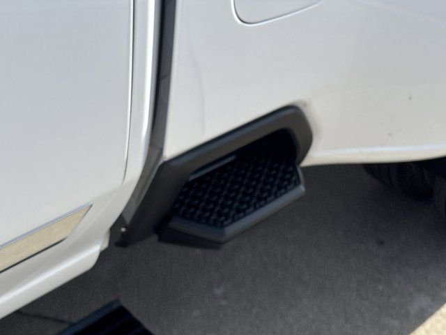 Used 2024 Chevrolet Silverado 3500 High Country w/ High Country Premium Package image 19