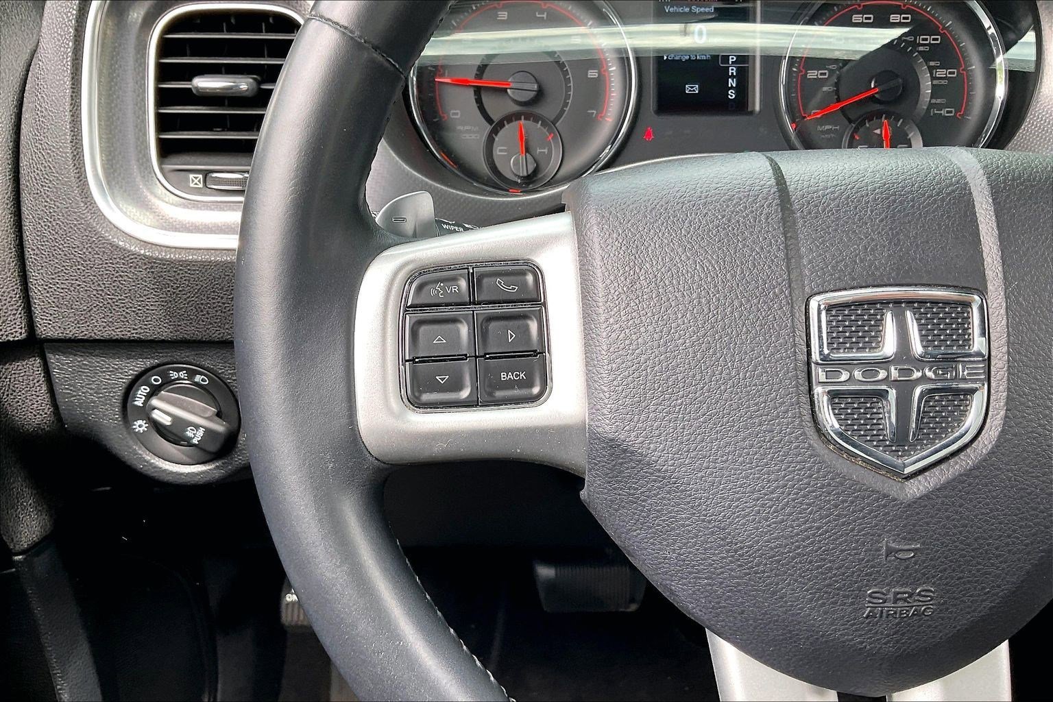 Used 2014 Dodge Charger SXT AWD/4WD image 17