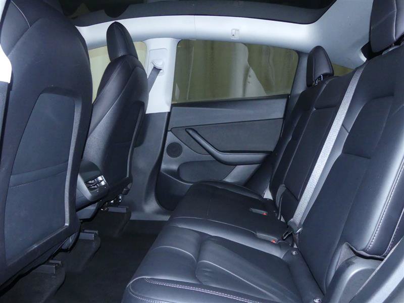 Used 2021 Tesla Model Y Performance AWD/4WD image 19