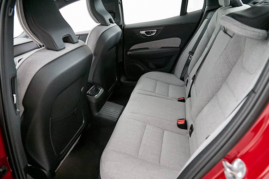 Certified 2024 Volvo S60 T8 Ultimate AWD/4WD image 25
