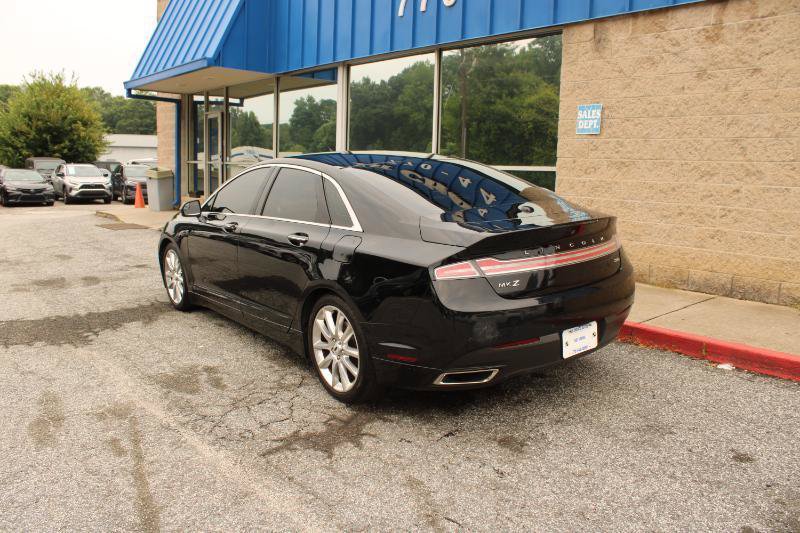 Used 2016 Lincoln MKZ Hybrid FWD image 4