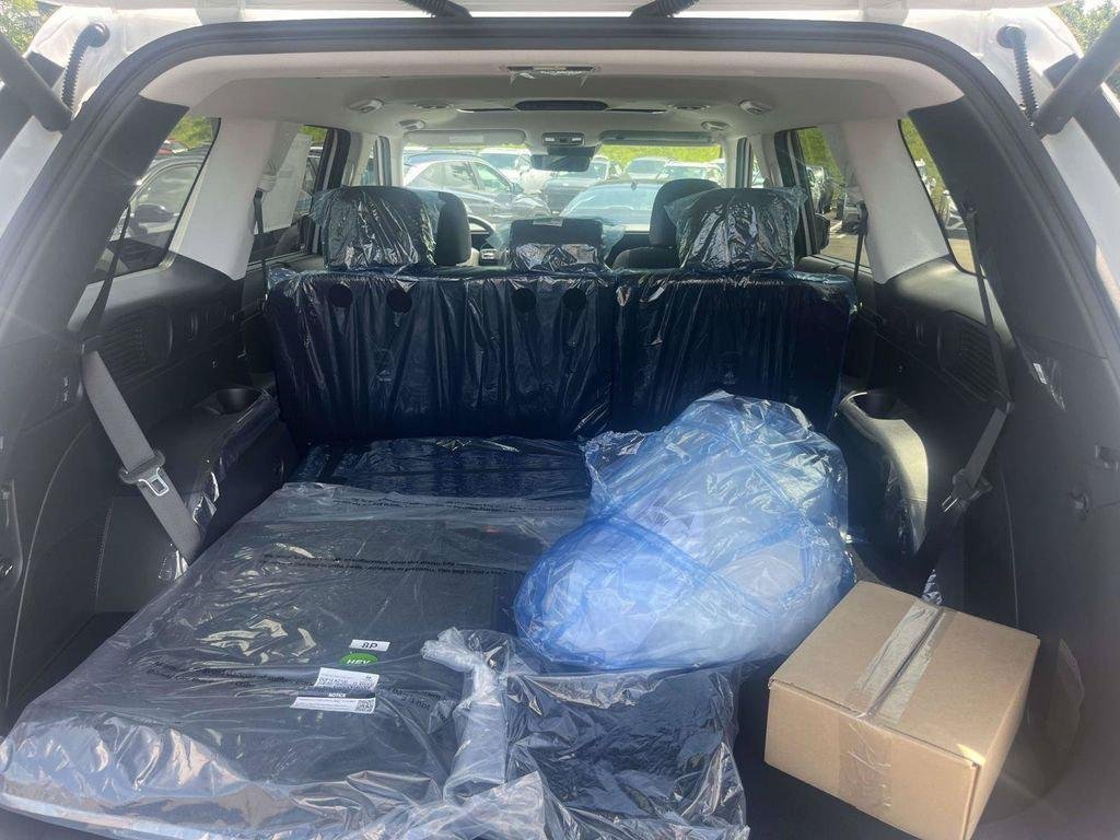 New 2026 Hyundai Palisade SEL Premium w/ Tow & Go Package FWD image 60