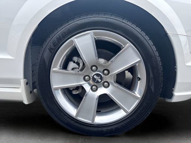 Used 2007 Ford Mustang GT RWD image 35