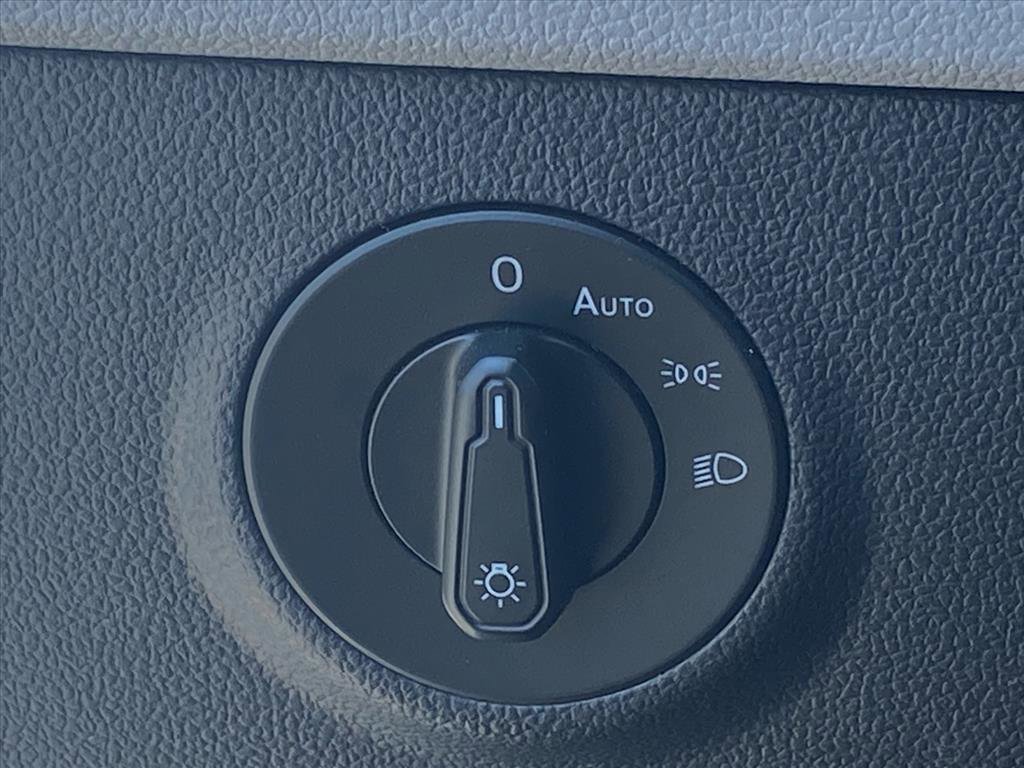 Used 2022 Volkswagen Taos S w/ IQ Drive S Package FWD image 9