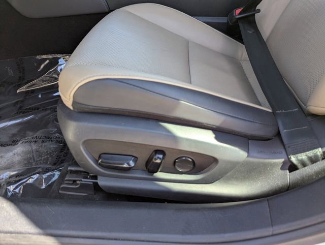 Used 2020 Lexus ES 350 w/ Premium Package image 18