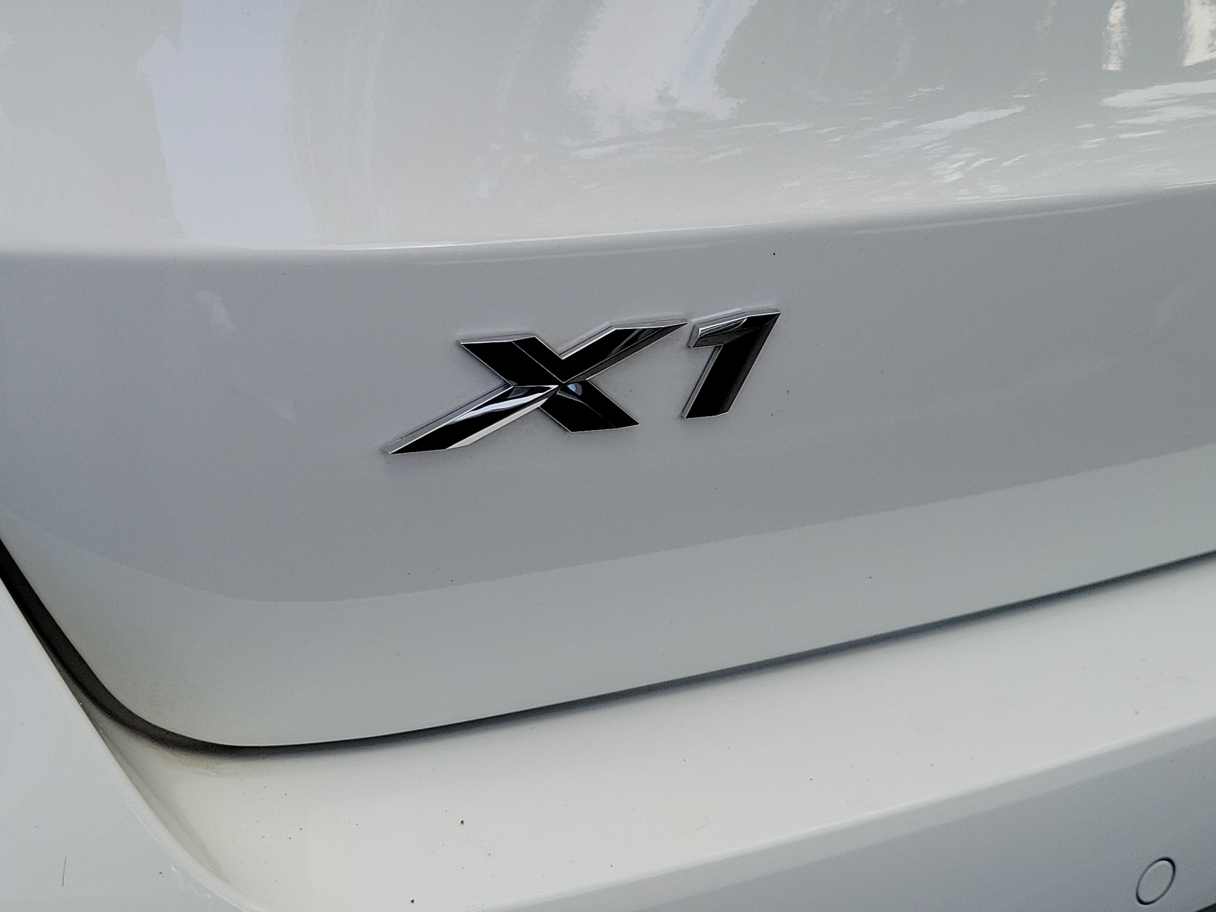Used 2023 BMW X1 xDrive28i w/ Convenience Package AWD/4WD image 4
