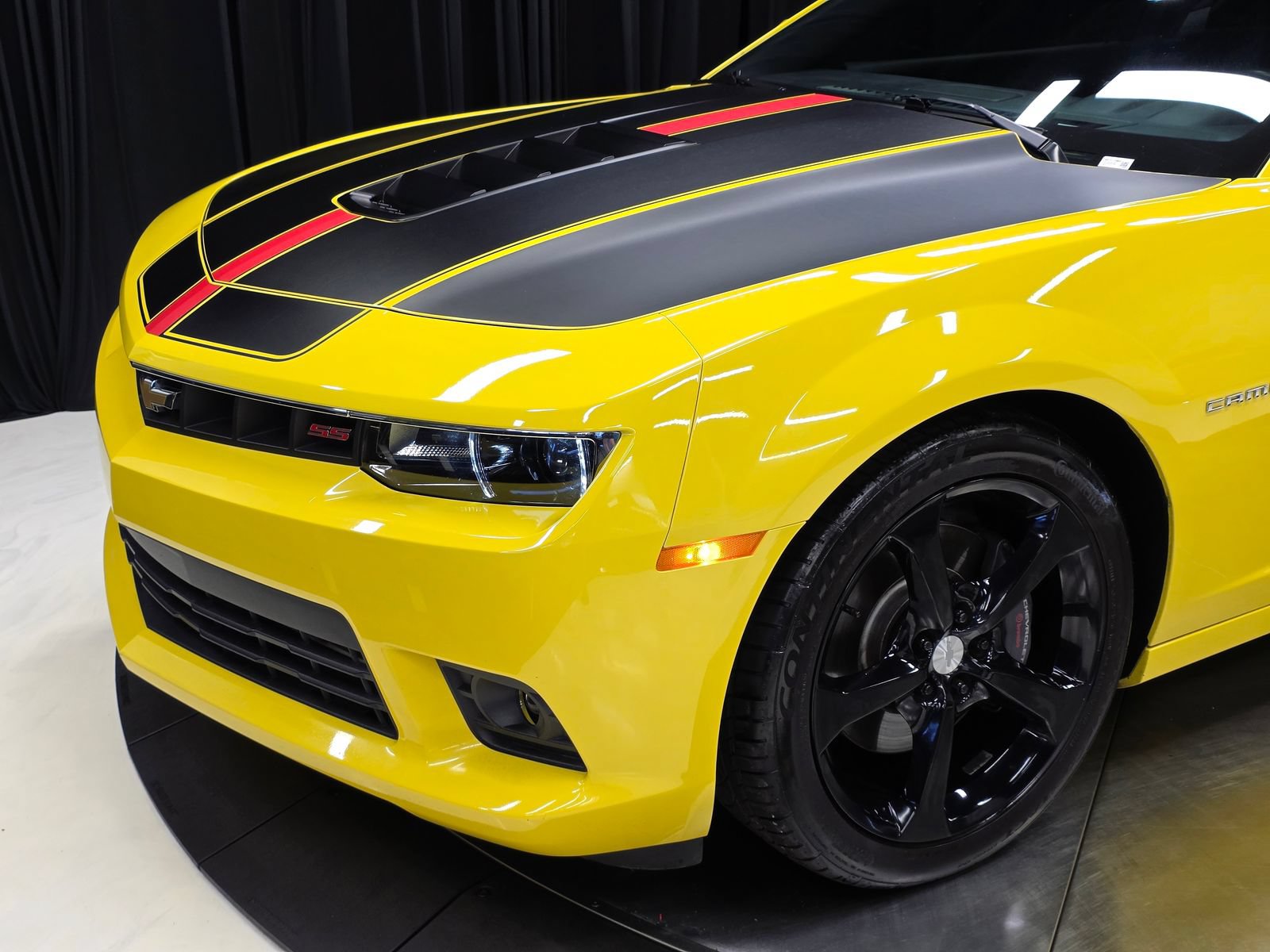 Used 2014 Chevrolet Camaro SS w/ RS Package RWD image 46