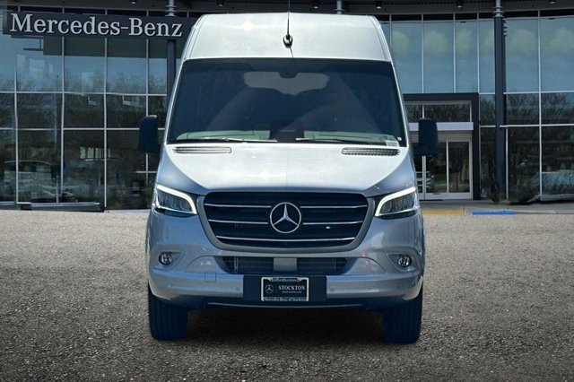 New 2025 Mercedes-Benz Sprinter 2500 image 10