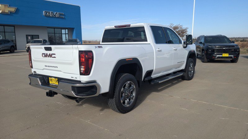 New 2026 GMC Sierra 2500 SLE w/ SLE Value Package; image 2
